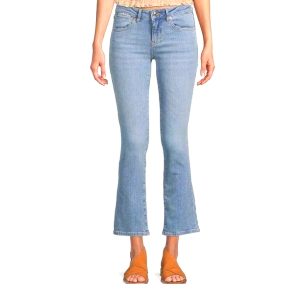 We The Free Denim - Light Wash Midrise Crop Flare Jeans size 27‎ We the Free OB1417538